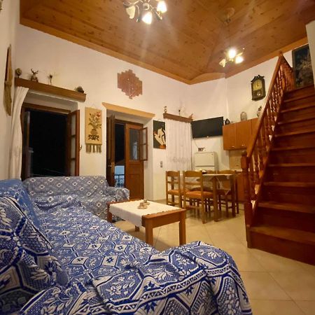 Villa Afroditi Chalki Town Ngoại thất bức ảnh